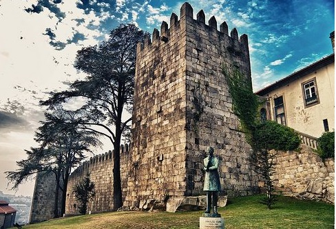 Murallas Fernandinas Murallas Fernandinas